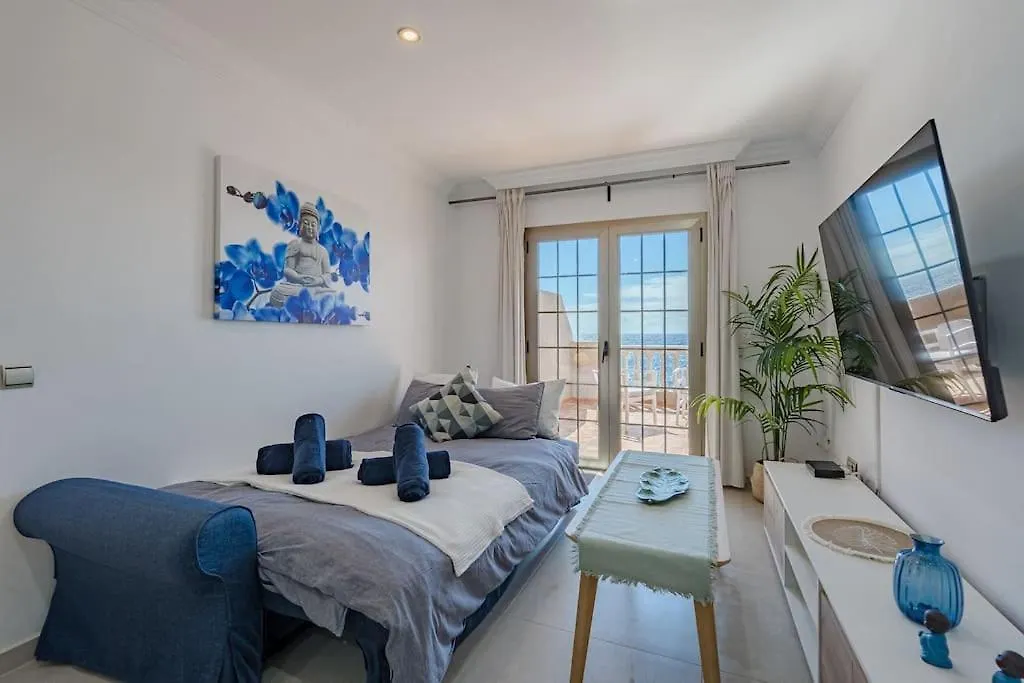 Seaside Apartment With Spacious Terrace, Pool, And Wi-Fi Σάντα Κρουζ Τενερίφης Ισπανία